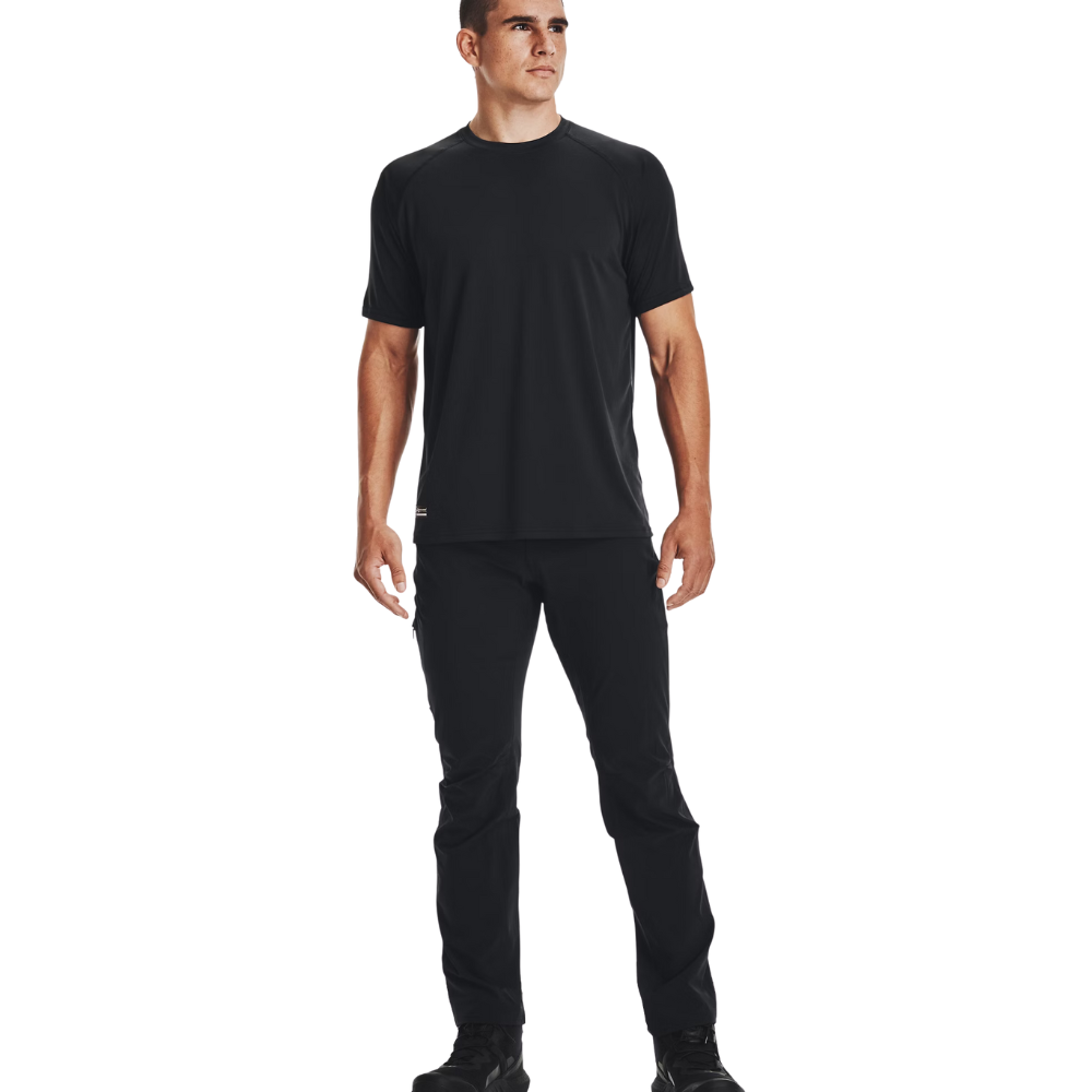 Maglia manica corta nera TAC TECH T - UNDER ARMOUR indossato tutto busto