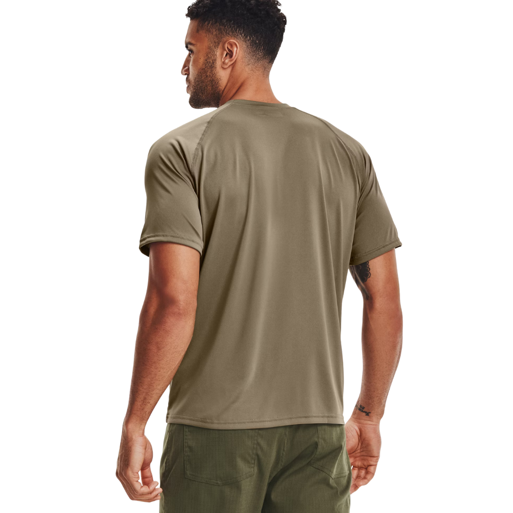 Maglia UNDER ARMOUR a manica corta beige - COT-TECH indossato retro