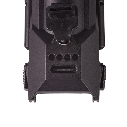 Foto dal basso del mirino laser rosso Firefield BattleTek Subcompact